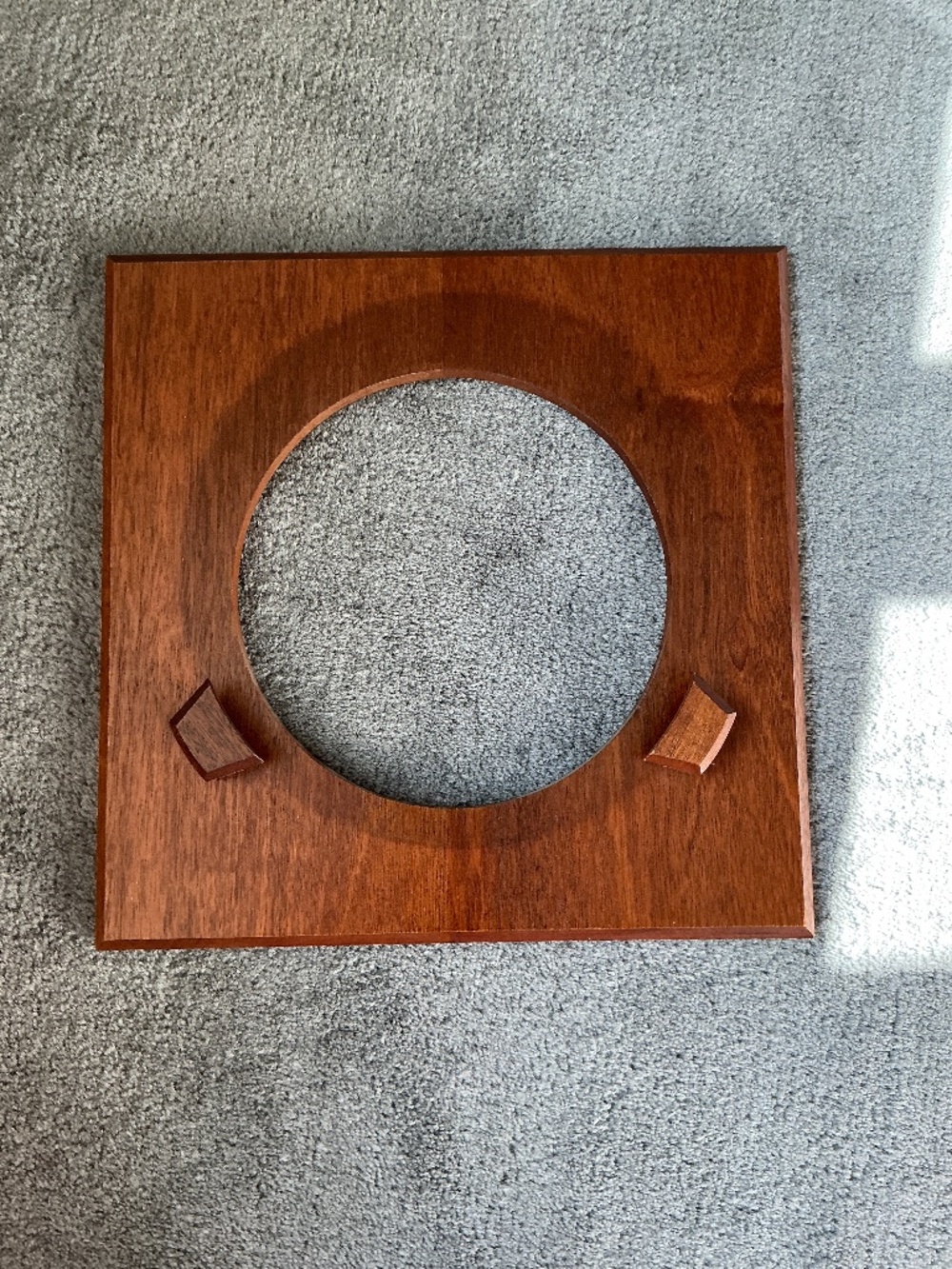 Wood wall plate hanger/display